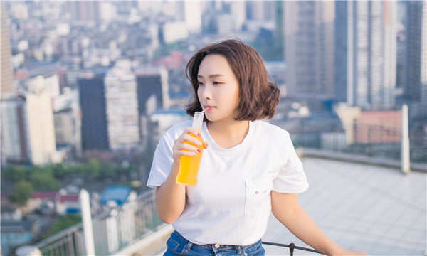 历下关于试管代生助孕多少钱的详尽分析与指导